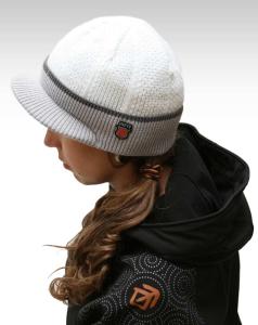 pletená čepice s kšiltem, zimní teplá kšiltovka s nášivkou